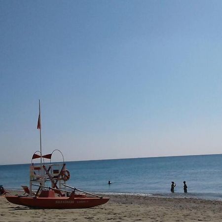 사보나 Larte Al Mare Vicino Spiaggia Con Ac E Wifi 아파트 외부 사진