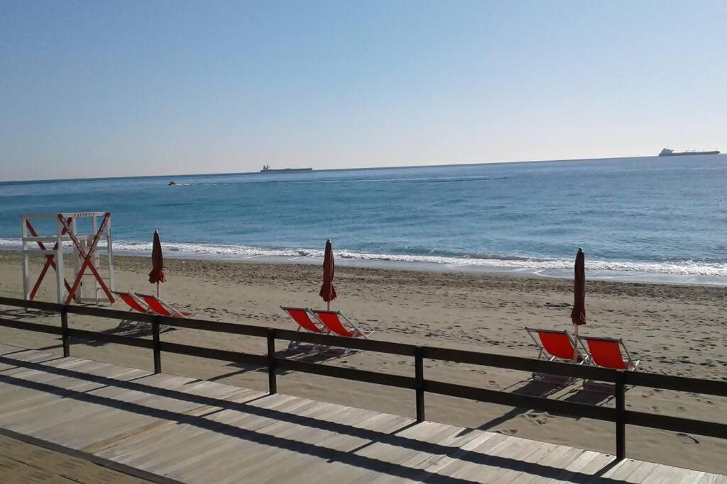 사보나 Larte Al Mare Vicino Spiaggia Con Ac E Wifi 아파트 외부 사진