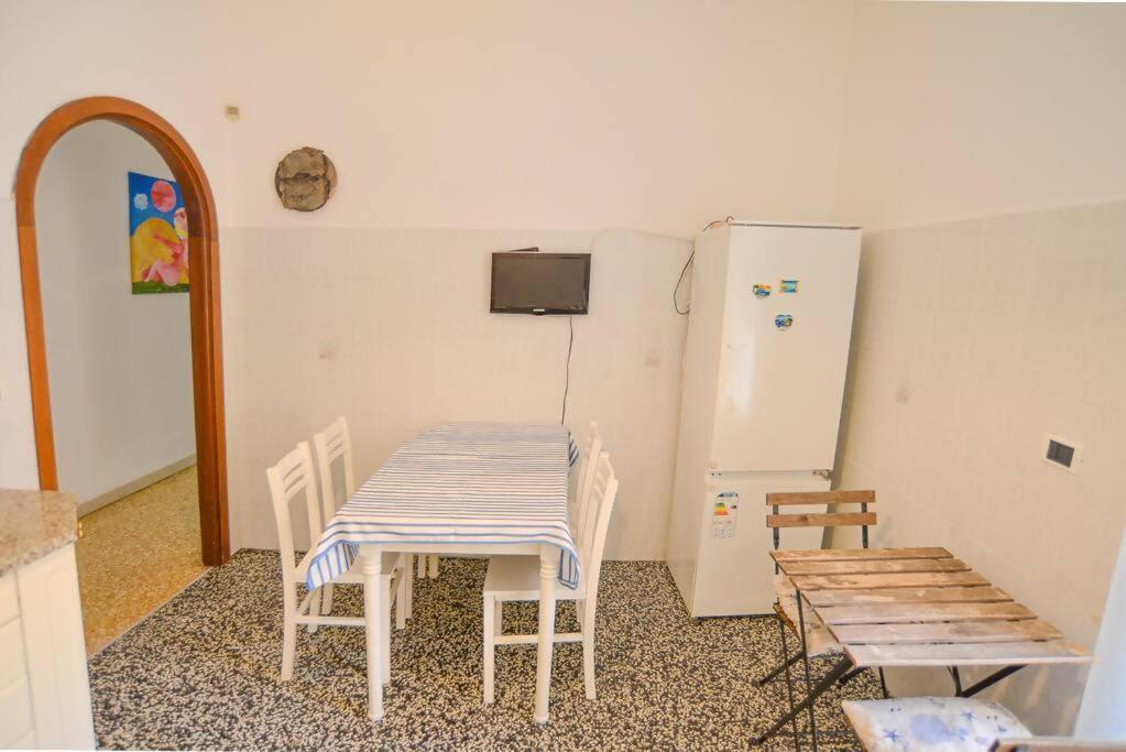 사보나 Larte Al Mare Vicino Spiaggia Con Ac E Wifi 아파트 외부 사진
